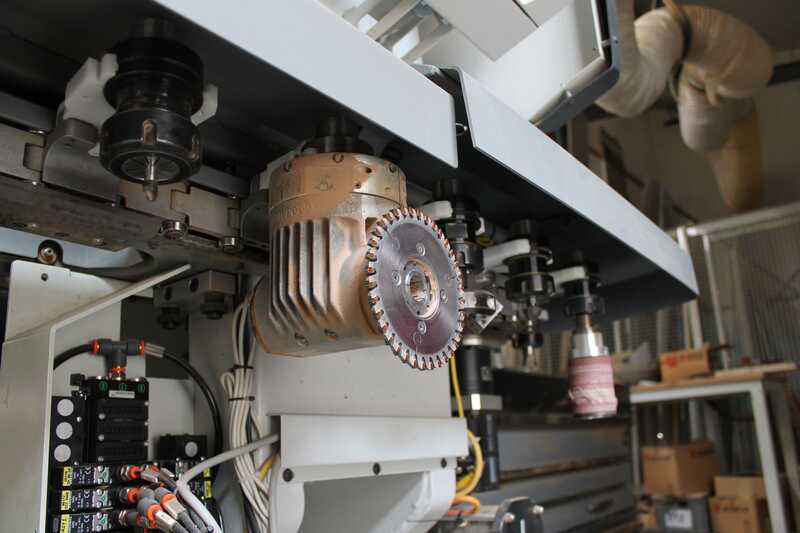 Biesse CNC-Bearbeitungszentrum - gebraucht Rover (6)
