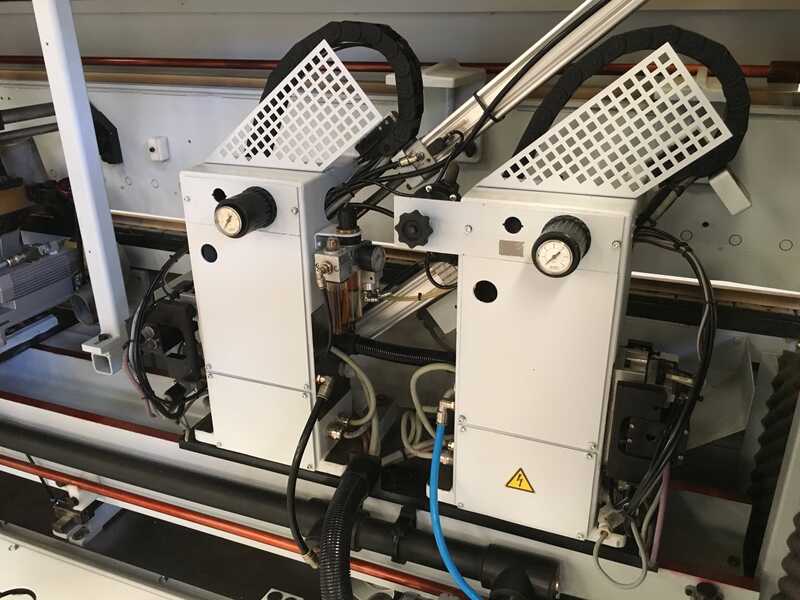 Homag doppelseitiger Kantenbearbeitungsautomat - gebraucht KF 20 (14)