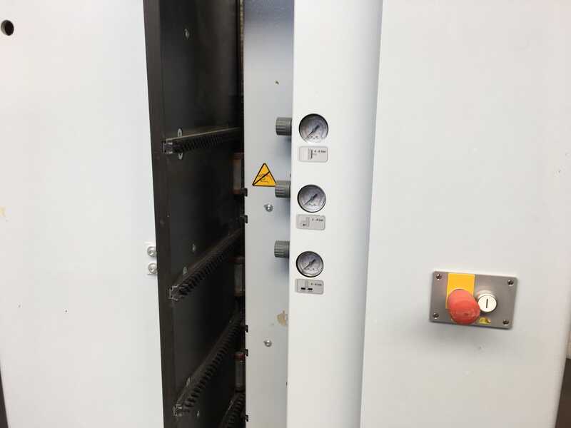 Weeke Vertikales CNC-Bearbeitungszentrum - gebraucht Optimal BHX 055 (2)