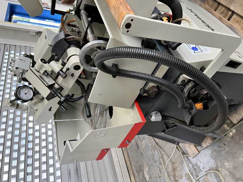 Weinig Universelle Werkzeugschleifmaschine - gebraucht Rondamat 970 (13)