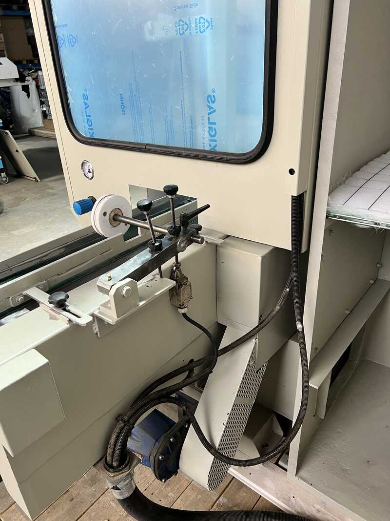 Falcioni Leistenspritzmaschine / Lackierautomat - gebraucht FM 81 (8)