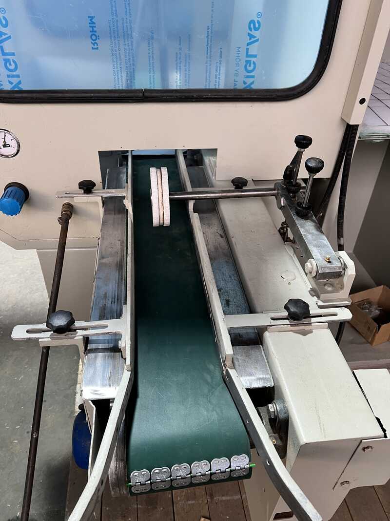 Falcioni Leistenspritzmaschine / Lackierautomat - gebraucht FM 81 (9)