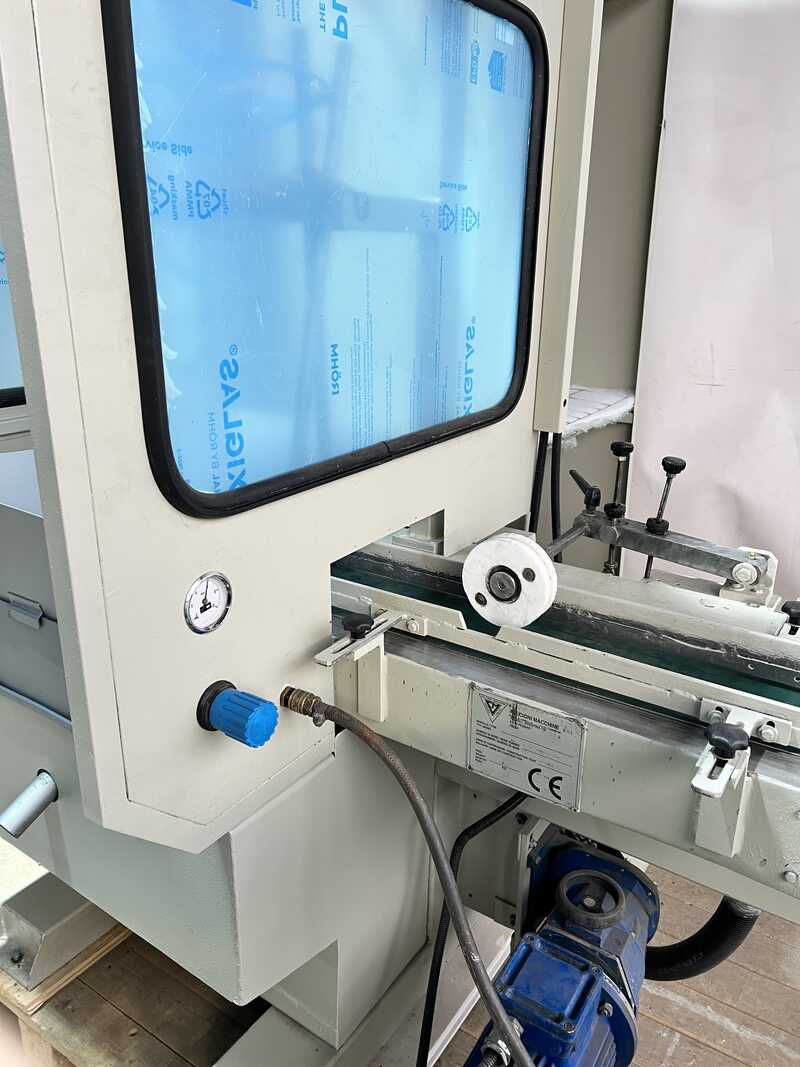 Falcioni Leistenspritzmaschine / Lackierautomat - gebraucht FM 81 (10)