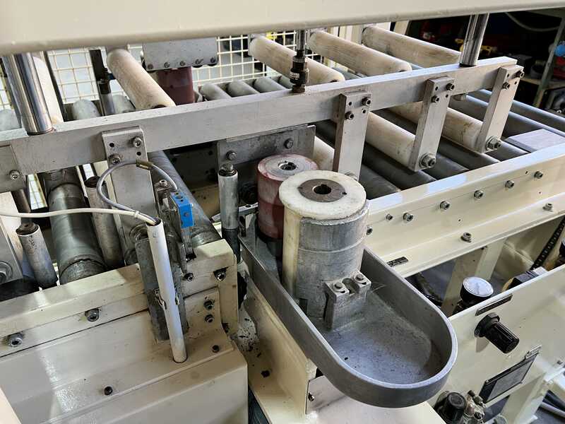 Fisher + Rückle Doppelseitige Furnierpaket-Beleimmaschine / Leimauftragmaschine für Furniere - gebraucht FLA (4)