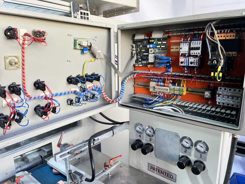 Makor Leistenspritzautomat / Leistenspritzmaschine - gebraucht PAT / 4 (6)