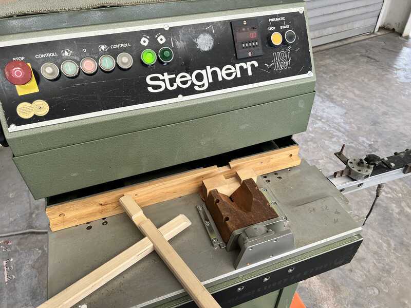 Stegherr Kreuzsprossenfräse mit Digitalanschlag - gebraucht KSF (11)