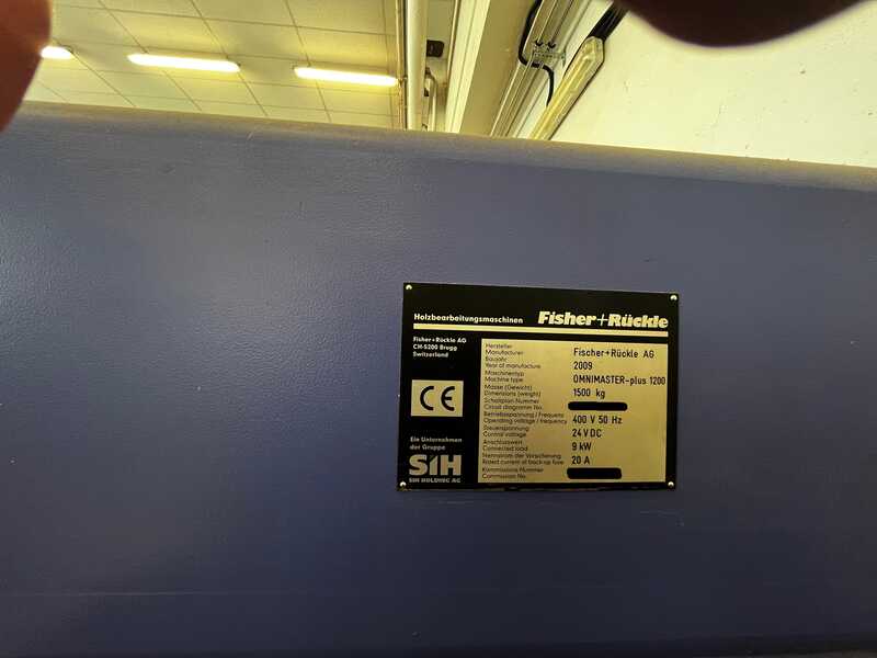 Fisher + Rückle Längsfurnierzusammensetzmaschine / Furnierzusammensetzmaschine mit Direktverleimung - gebraucht Omnimaster Plus 1200 (1)