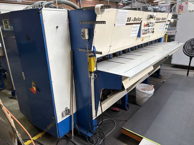 Fisher + Rückle Querfurnier-Zusammensetzmaschine / Furnierzusammensetzmaschine im Querdurchlauf - gebraucht Delta FZX 28 Delta + RVP / BS main picture