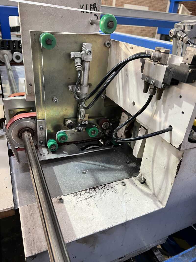 Fisher + Rückle Querfurnier-Zusammensetzmaschine / Furnierzusammensetzmaschine im Querdurchlauf - gebraucht Delta FZX 28 Delta + RVP / BS (12)