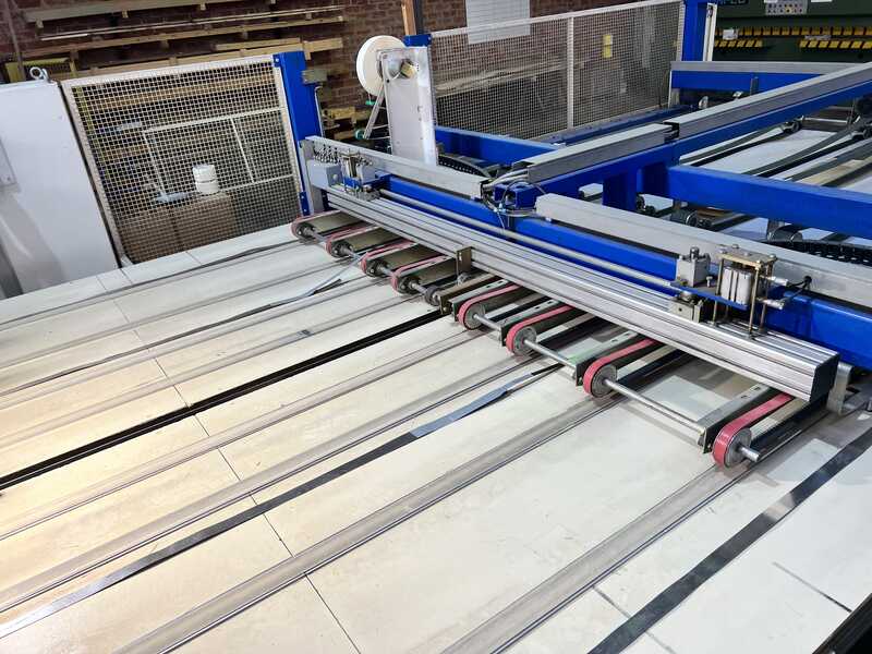Fisher + Rückle Querfurnier-Zusammensetzmaschine / Furnierzusammensetzmaschine im Querdurchlauf - gebraucht Delta FZX 28 Delta + RVP / BS (14)