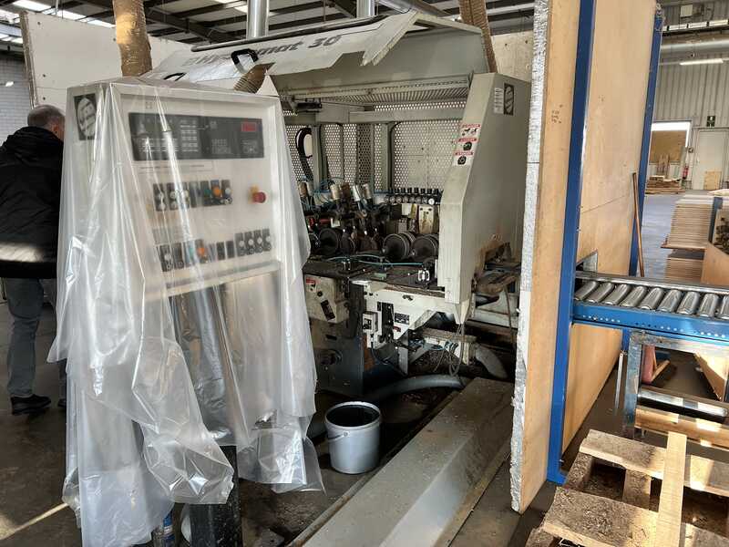 Weinig Hochleistungs-Hobel- und Kehlmaschinen / Viereseitenhobelmaschine - gebraucht H 30 N Hydromat (2)