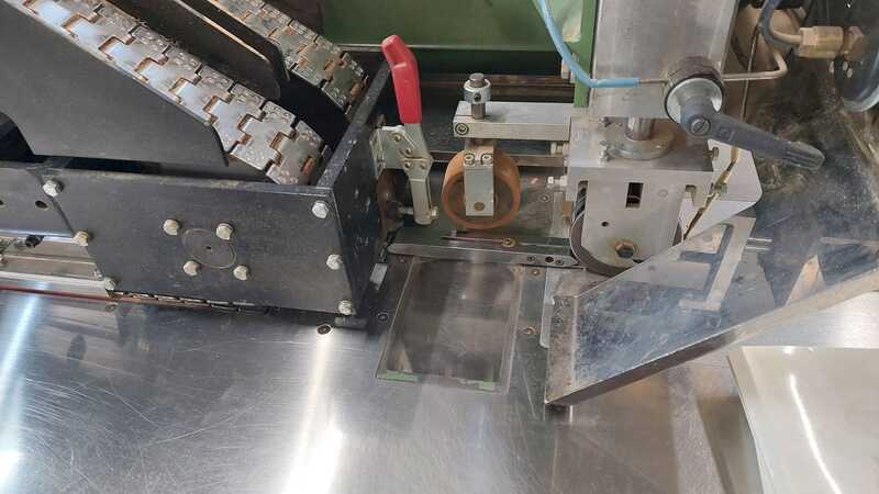 Kuper Längs-Furnierzusammensetzmaschine - gebraucht Innovation (5)