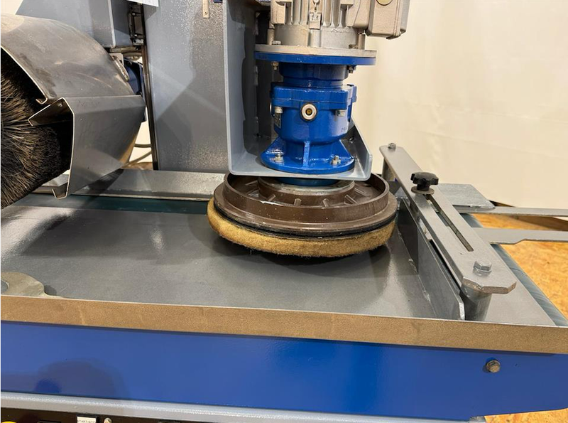 Sarmax Kompakte Vertreibermaschine / Poliermaschine - gebraucht (2)