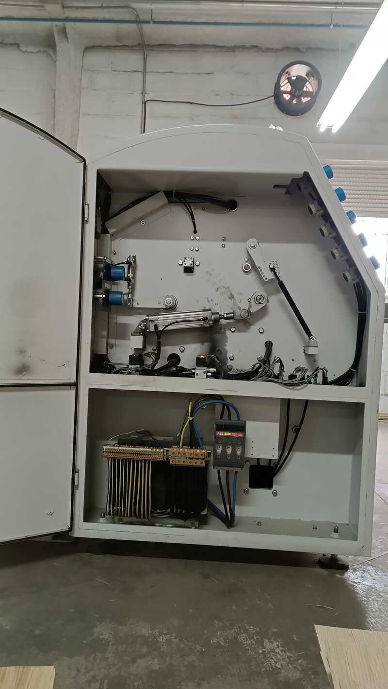 Kuper Furnierquerzusammensetzmaschine / Querzusammensetzmaschine - gebraucht ACR Cross Runner 1600 (3)