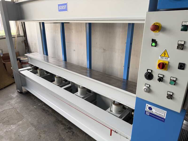 Soest Blockpresse / Stationäre Presse für Mehrschichtparkett - gebraucht T-80 (9)