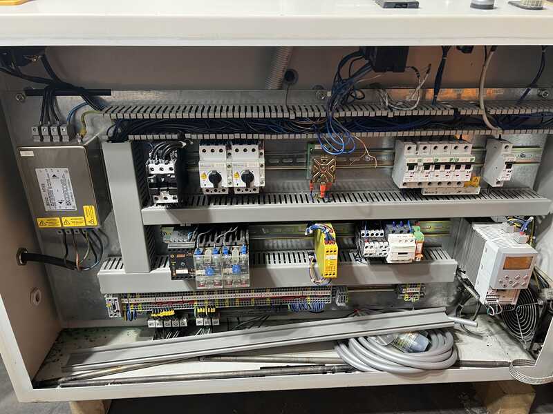 Hugo Beck Schrumpffolien-Verpackungsanlage - gebraucht Flexo 500 S + HV 601 (25)