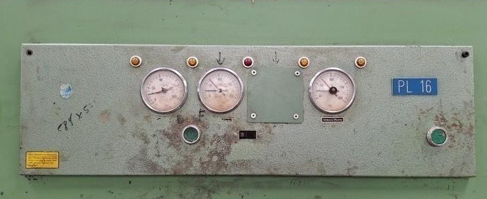 Demets Furnierpresse 1300 x 3200 mm - gebraucht (2)