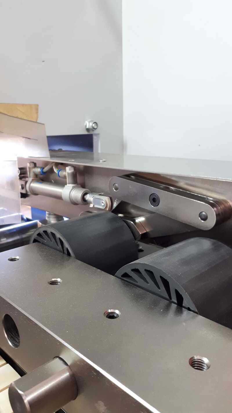 Marinus Querprofiliermaschine / Endprofilierung - gebraucht Powermax Endmatcher 300 (6)
