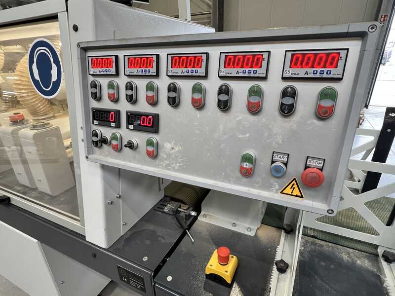 Cosma Strukturiermaschine mit 6 Aggregaten - gebraucht 420 5S1S20D L+C (1)